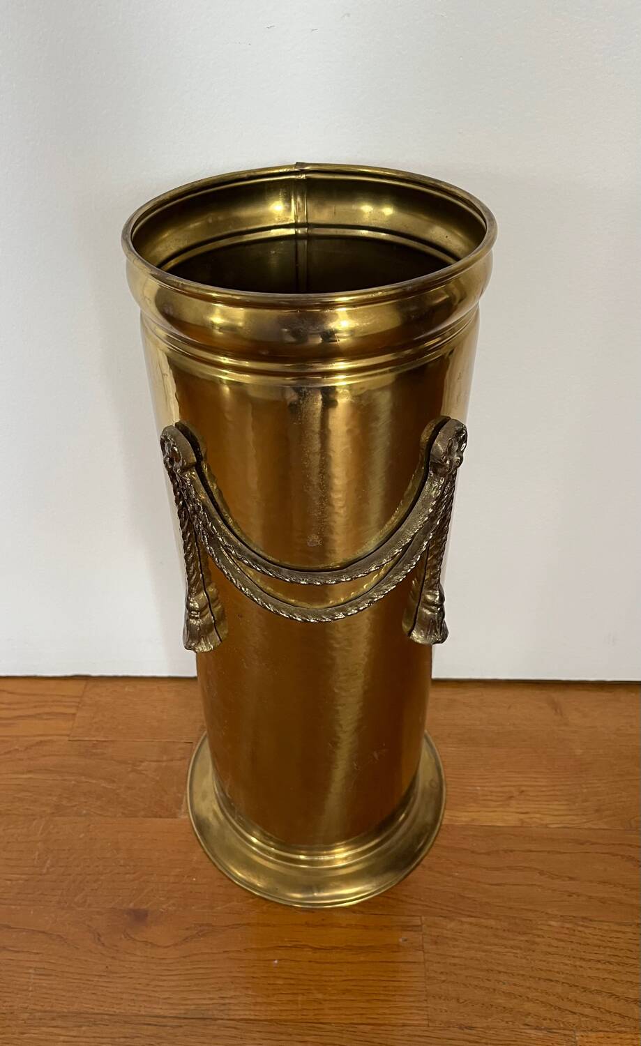 Copper umbrella stand