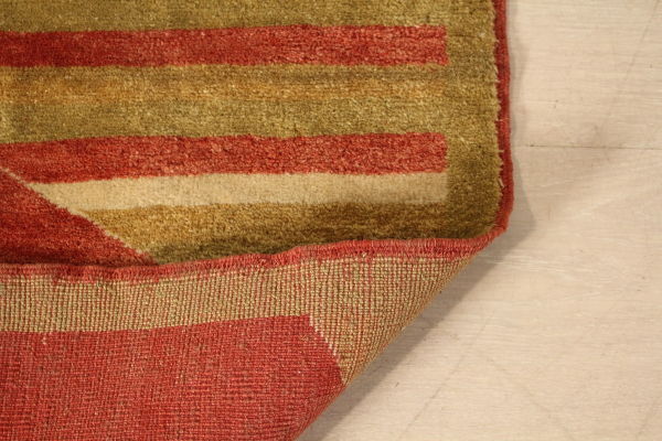 Herat rug India 20th century 142x163cm