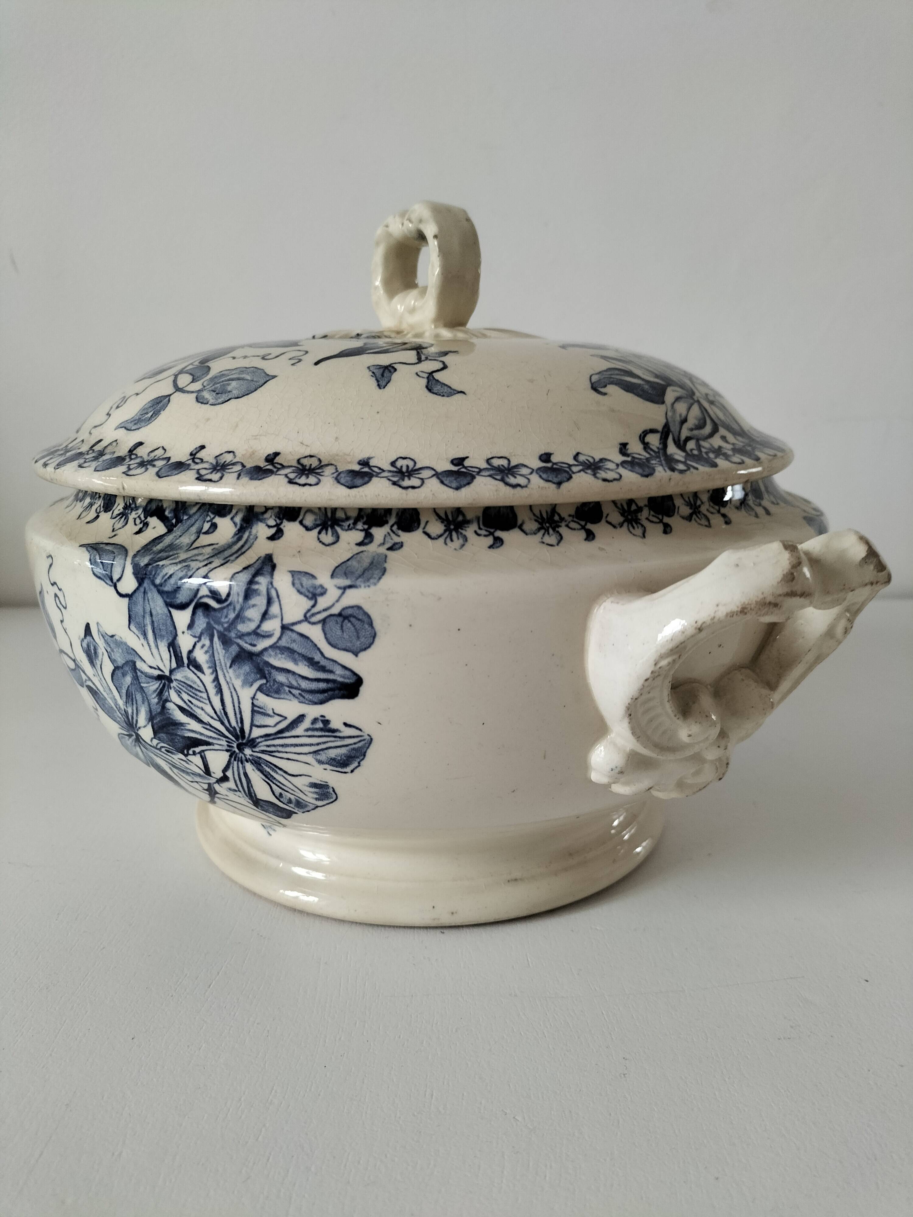 Antique ironstone tureen – Bordeaux MGB – blue floral decoration