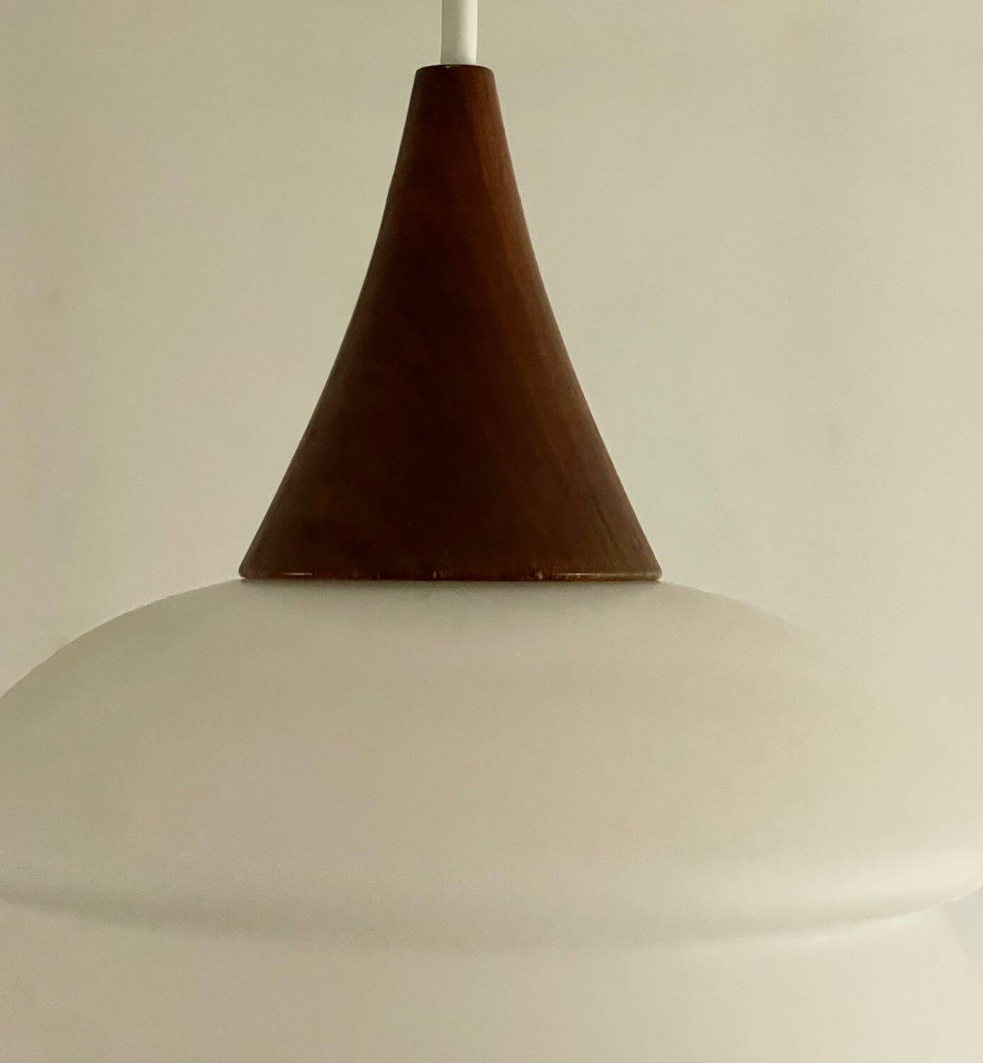 Modernist suspension 1960.