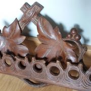 Porte pipes en bois sculpté