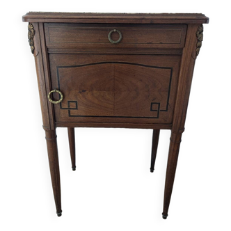 Chevet de cabinet style Louis XVI signé