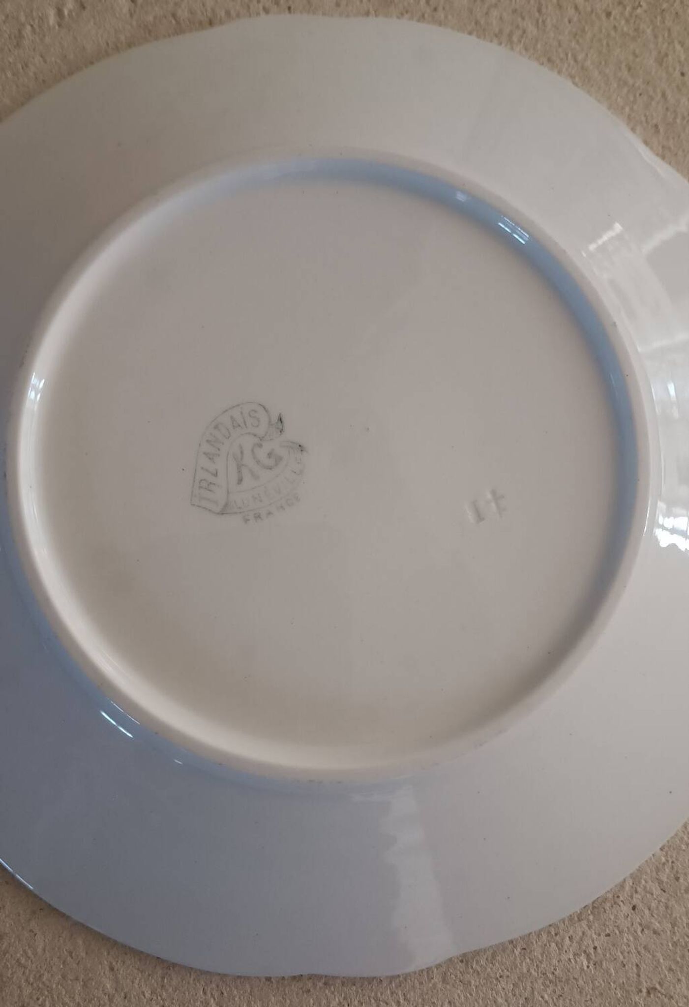 Assiette Art nouveau Lunéville