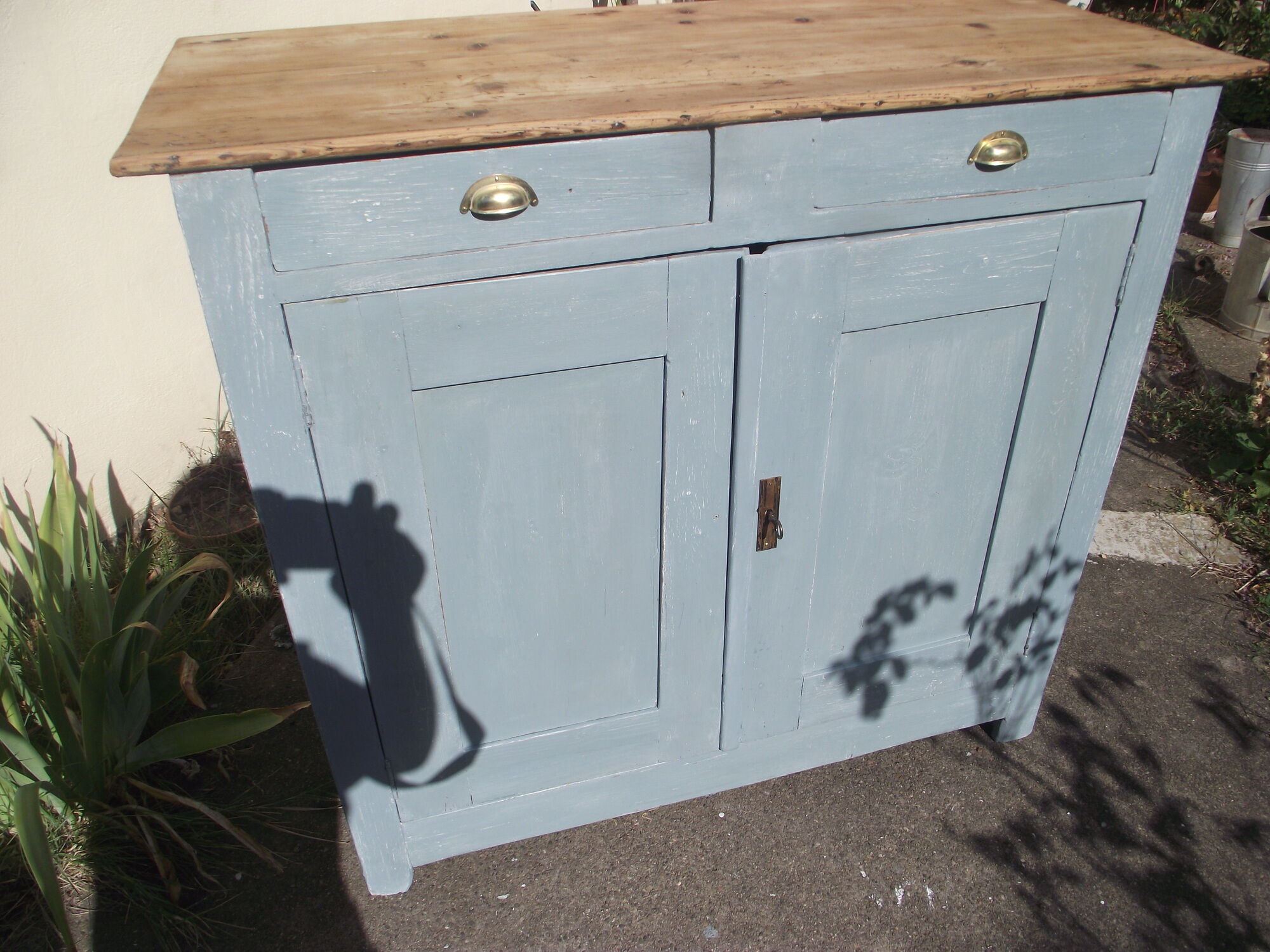Parisian buffet in solid fir mid 20th painted bluish gray