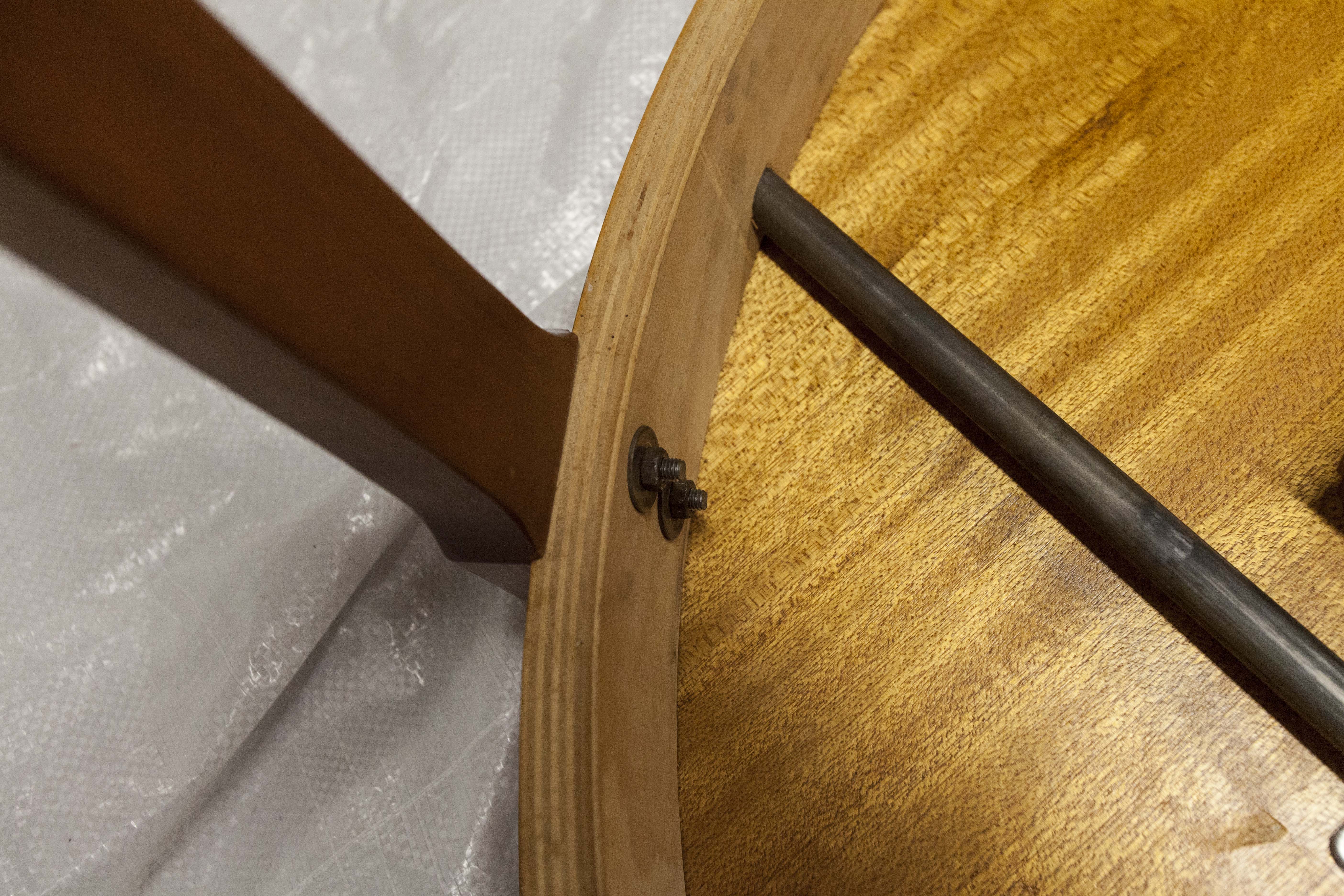 Scandinavian table in round teak with built-in extensions 1960