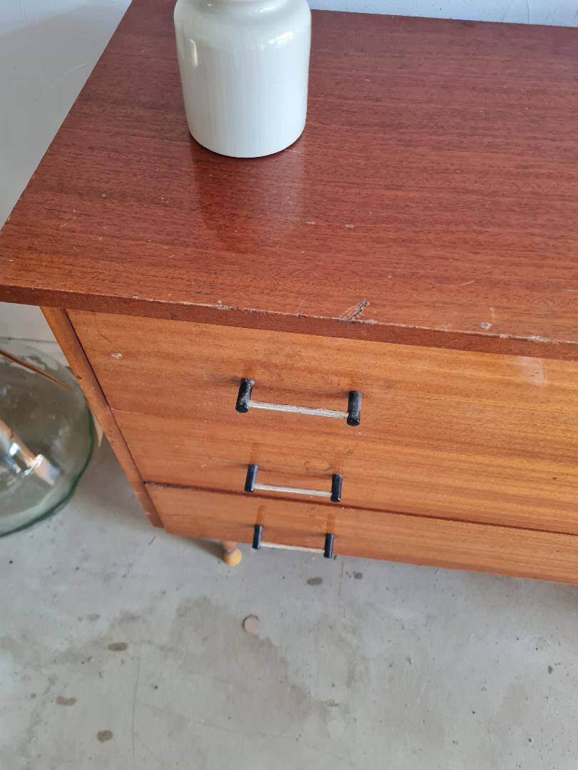 1960s chest of drawers