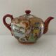 Teapot Satsuma porcelain polychrome décor signed Koshida around 1920
