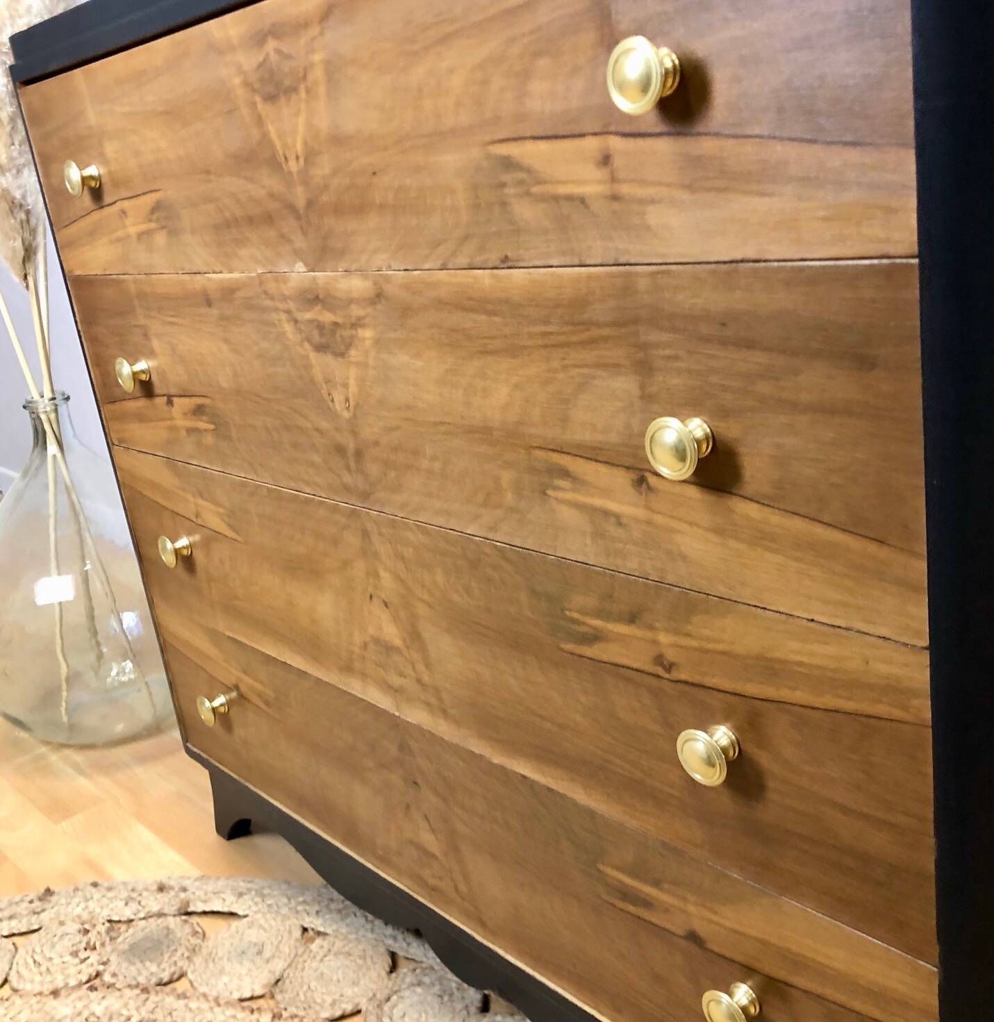 Vintage chest of drawers