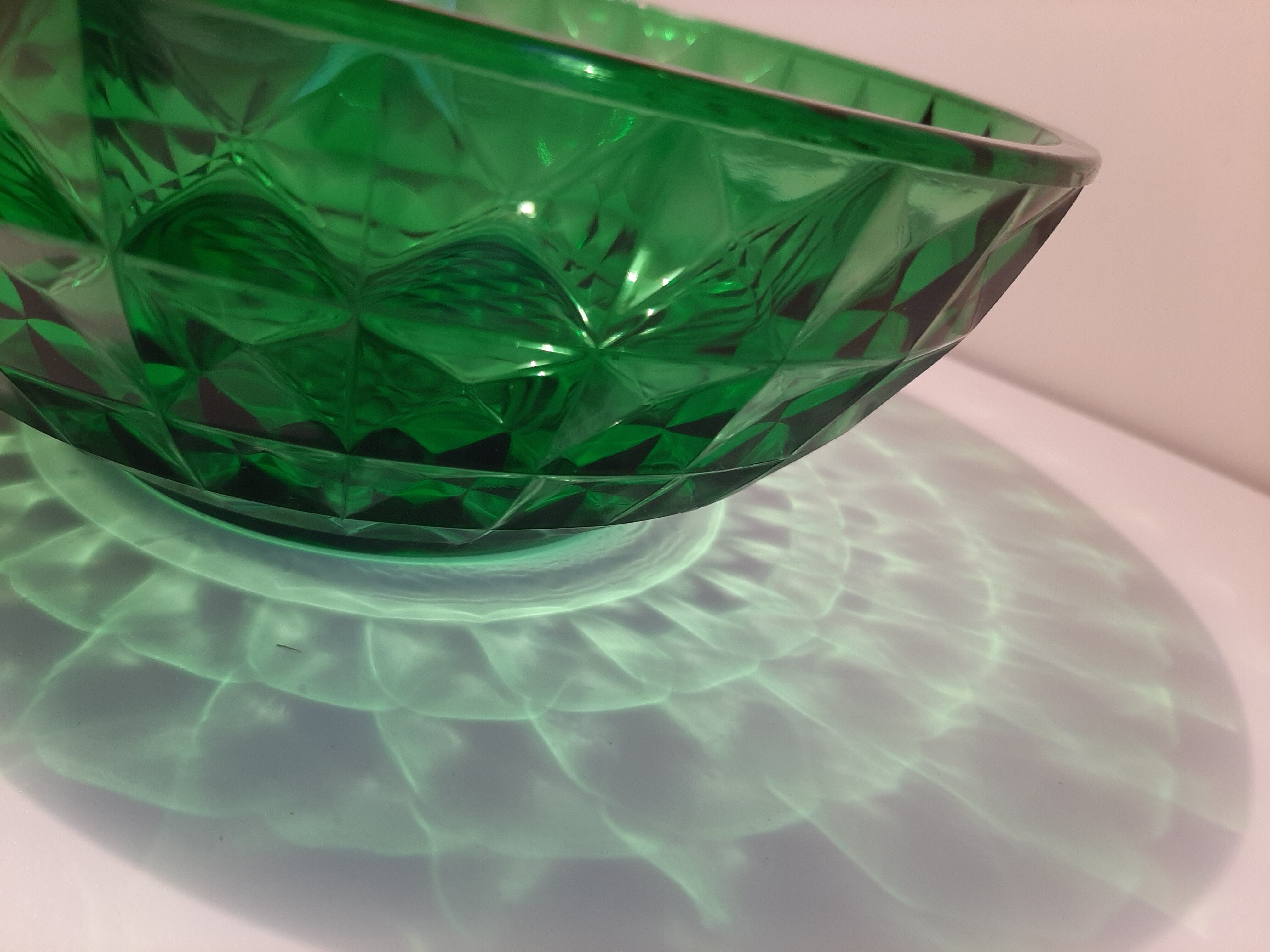 Green glass salad bowl