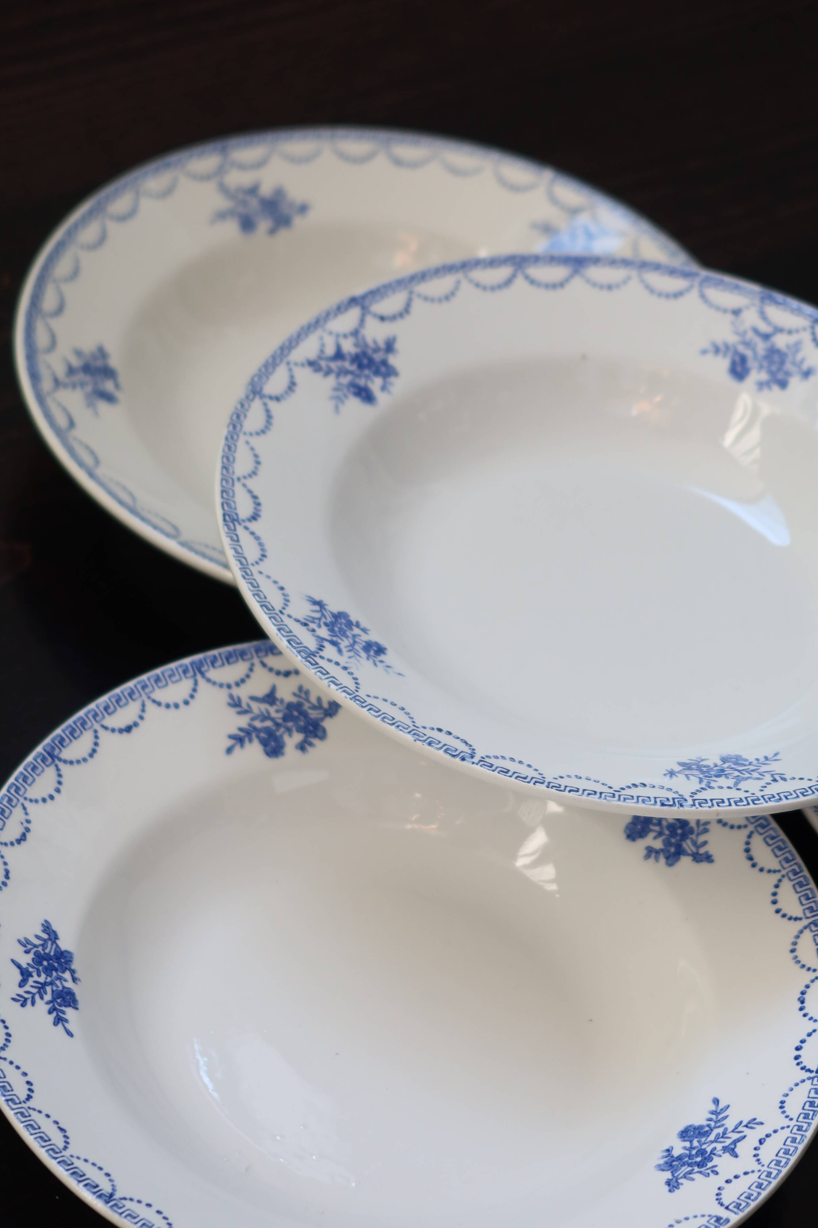 4 vintage Céranord Saint Amand soup plates — White earthenware with floral decor