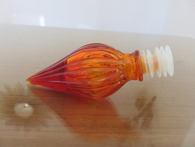 Empoli Italy decanter in orange structured glass 60s 70s