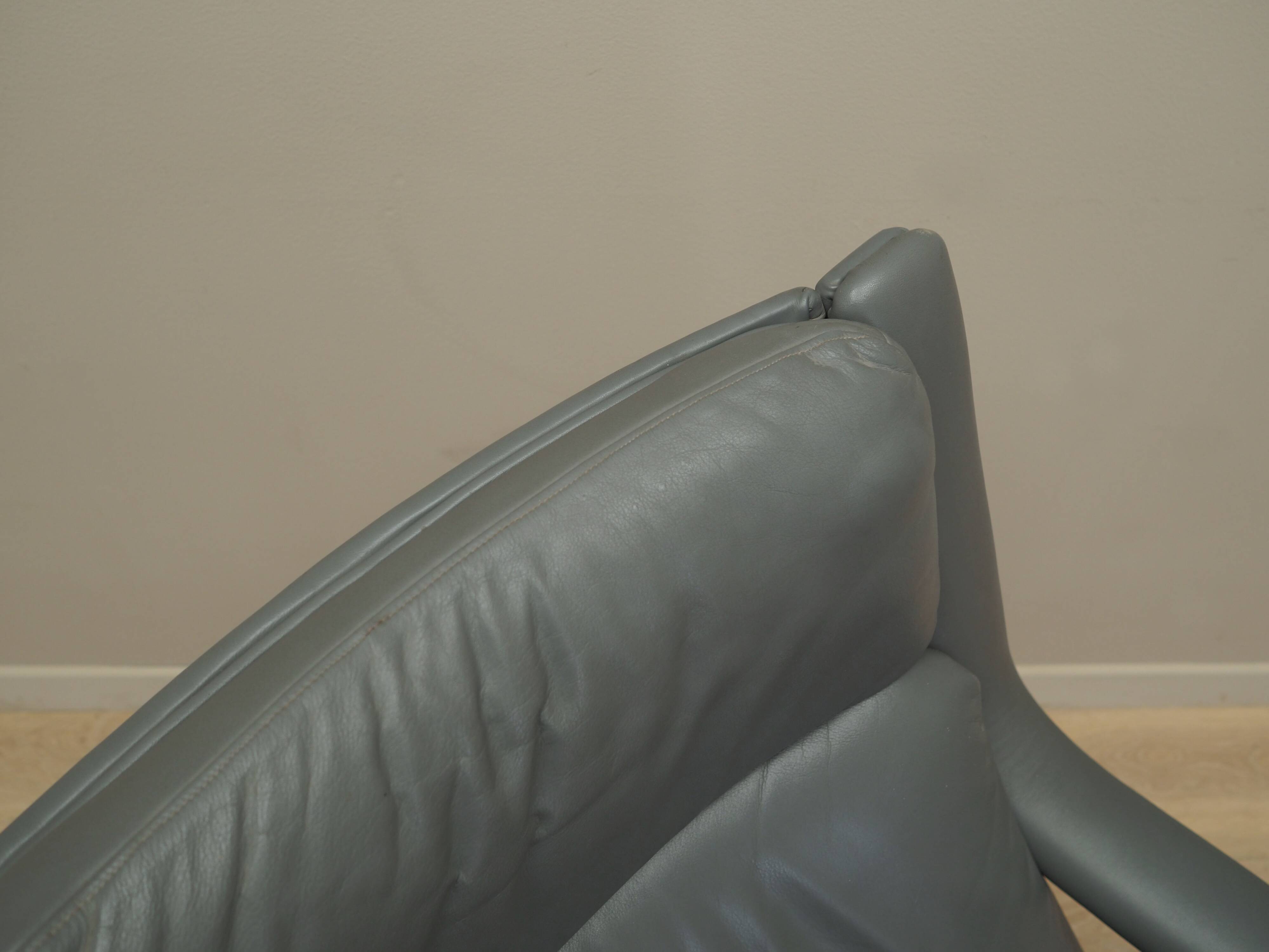 Fauteuil pivotant en cuir gris, design danois, années 1960, designer : Geoffrey Harcourt, éditeur : Artif