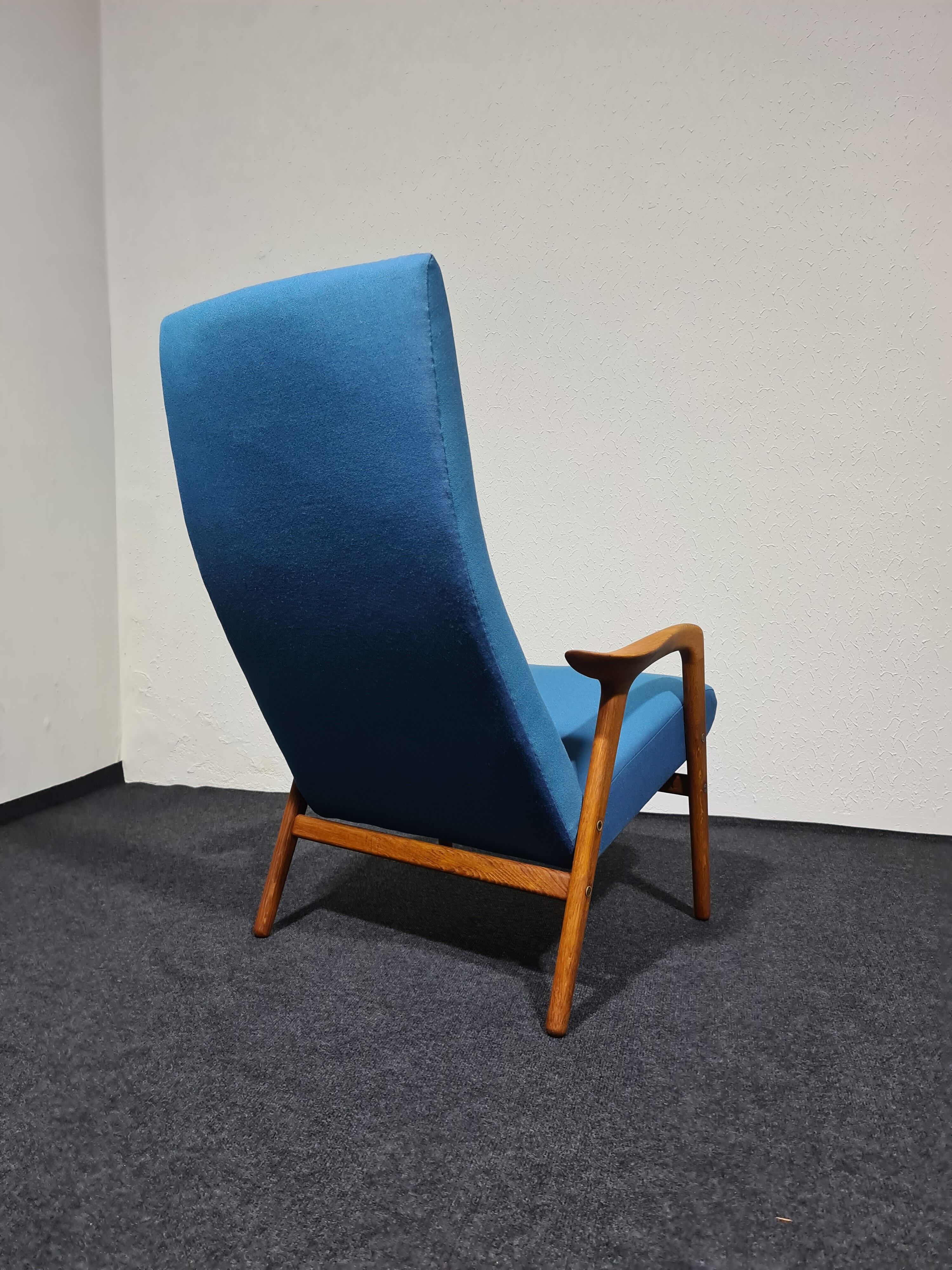 Fauteuil de salon d'Yves Ekstrom "Mingo"