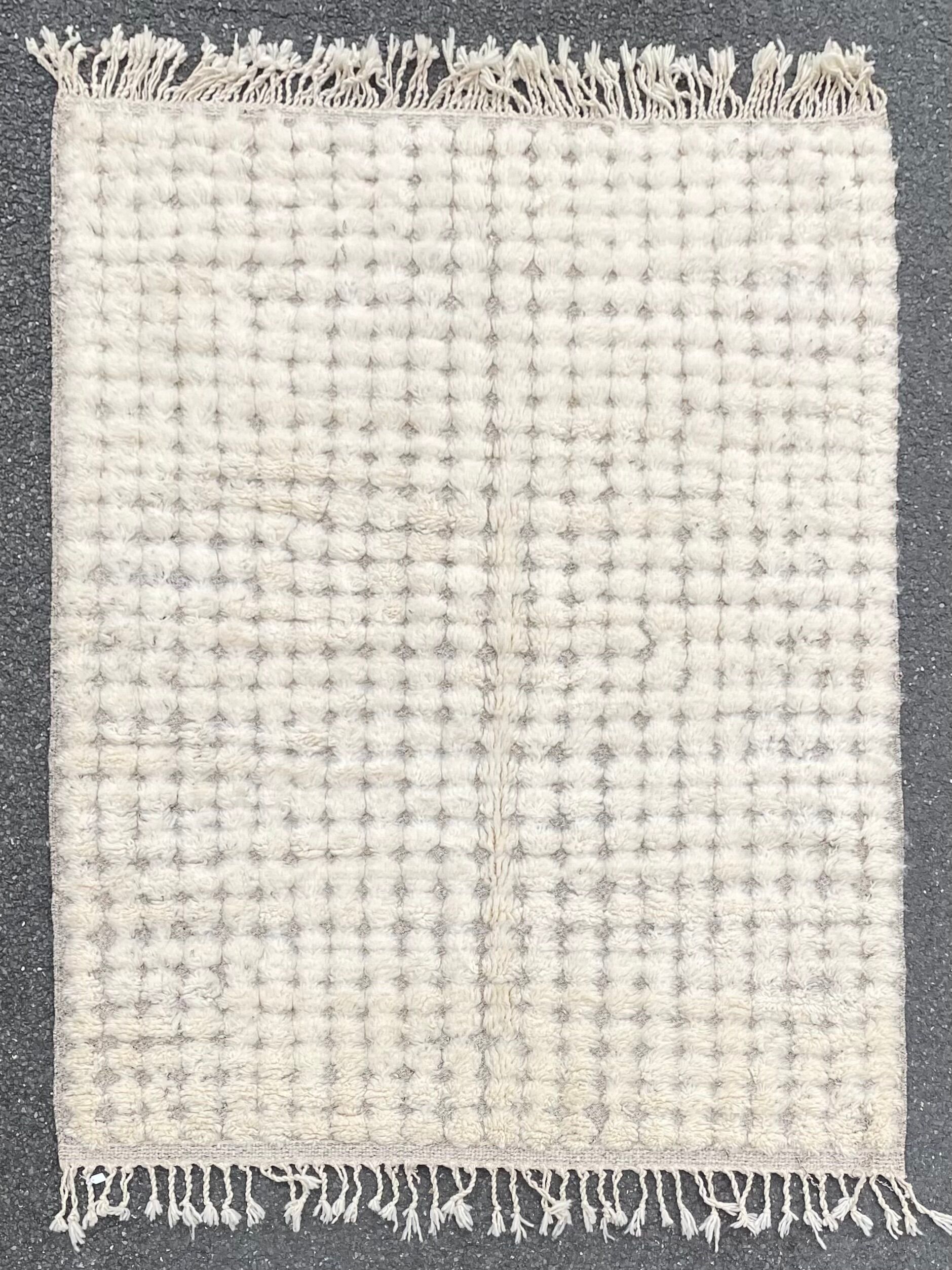 Beni Ouarain Berber carpet new 175x240 cm