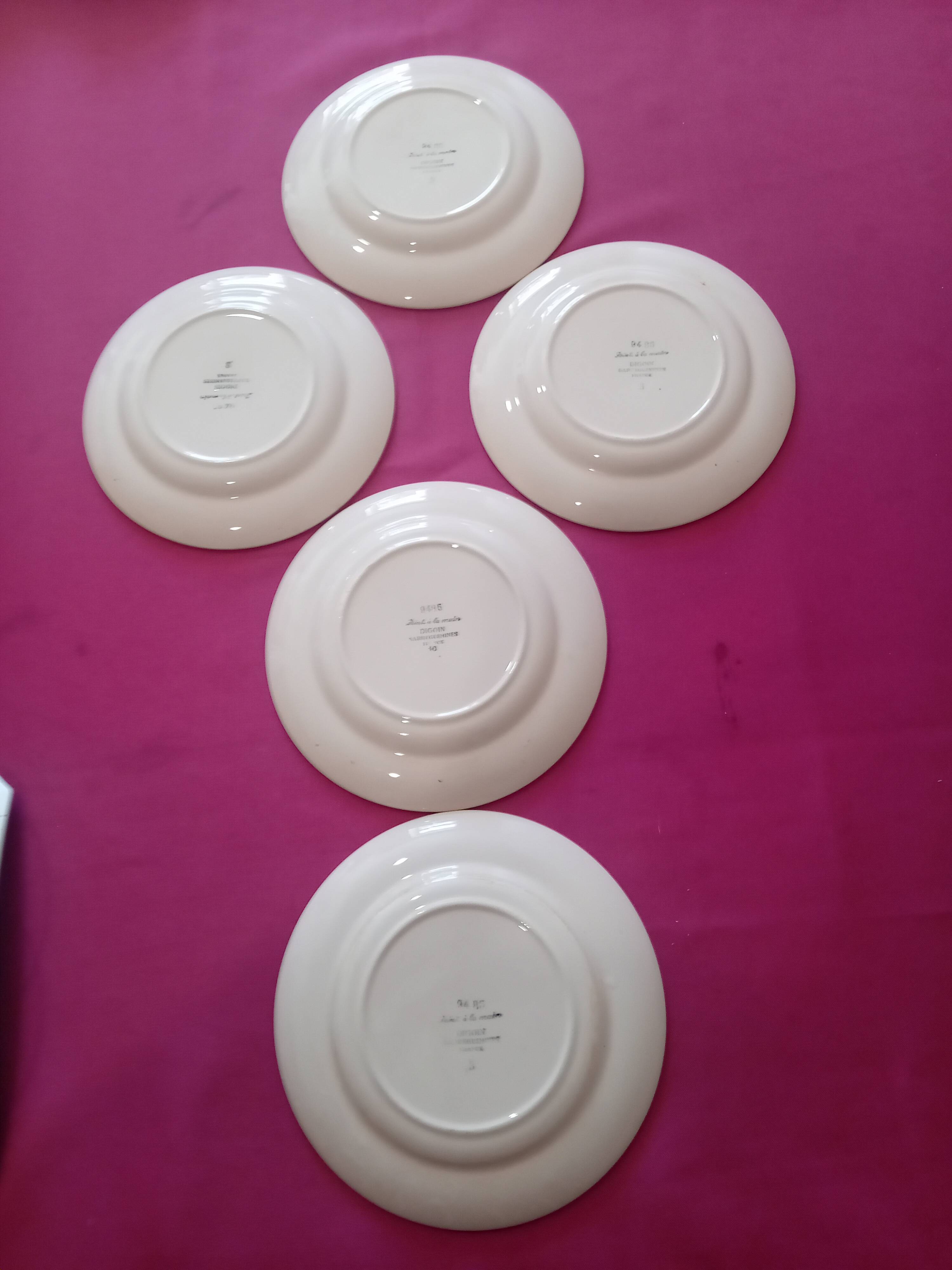 Set of 5 Digoin Sarreguemines dessert plates