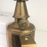 Bee lamp