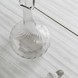 Twisted blown glass carafe with stopper