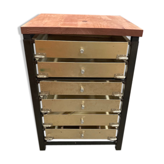 Furniture / custom kitchen log