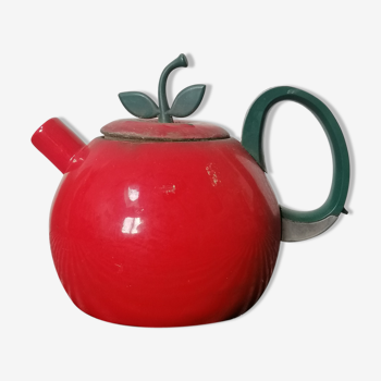 Decorative enamelled apple-shaped kettle