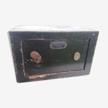 Old safe BAUCHE