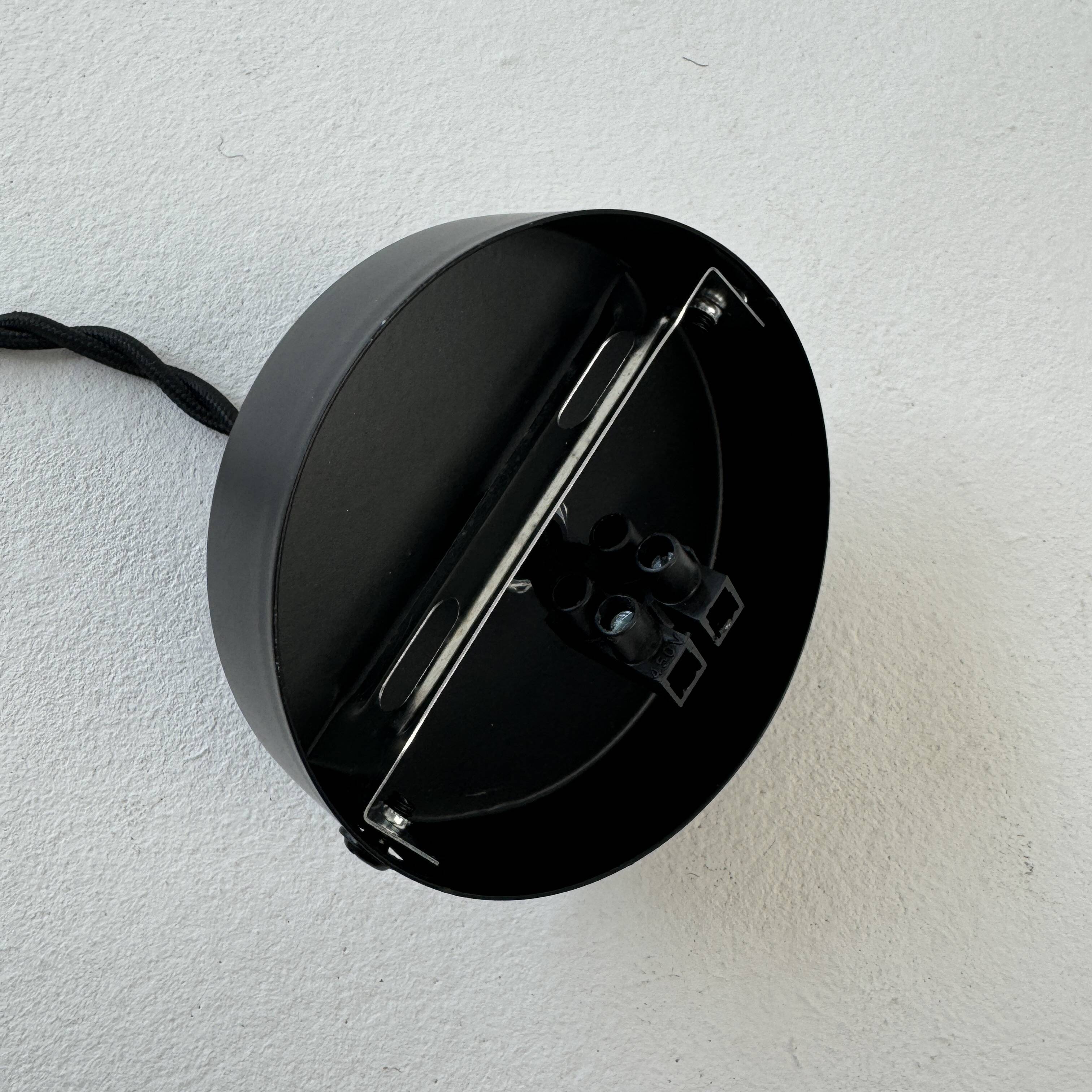 OLD INDUSTRIAL ENAMELED SUSPENSION 35 CM