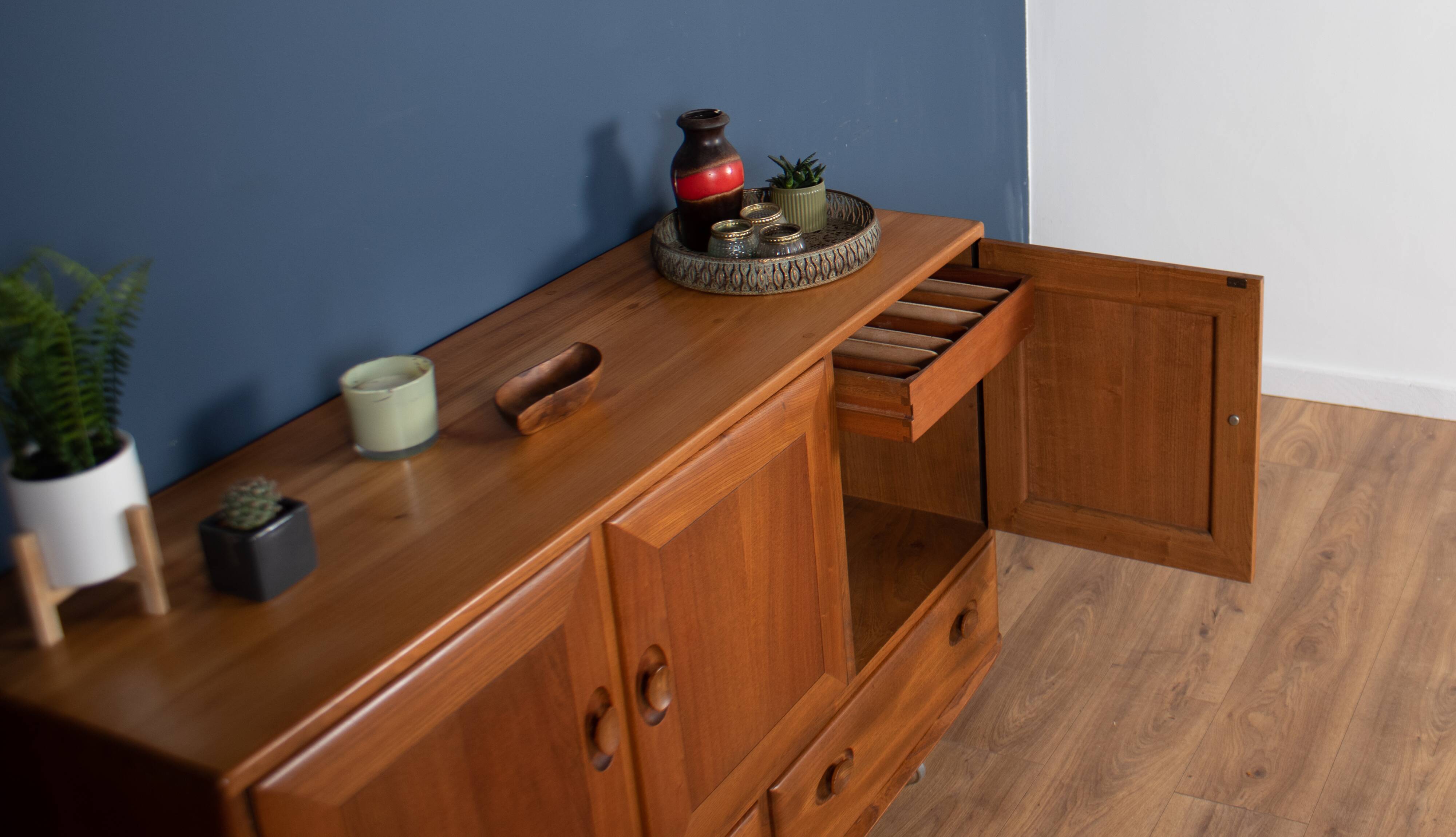 Buffet Ercol Windsor modèle 468