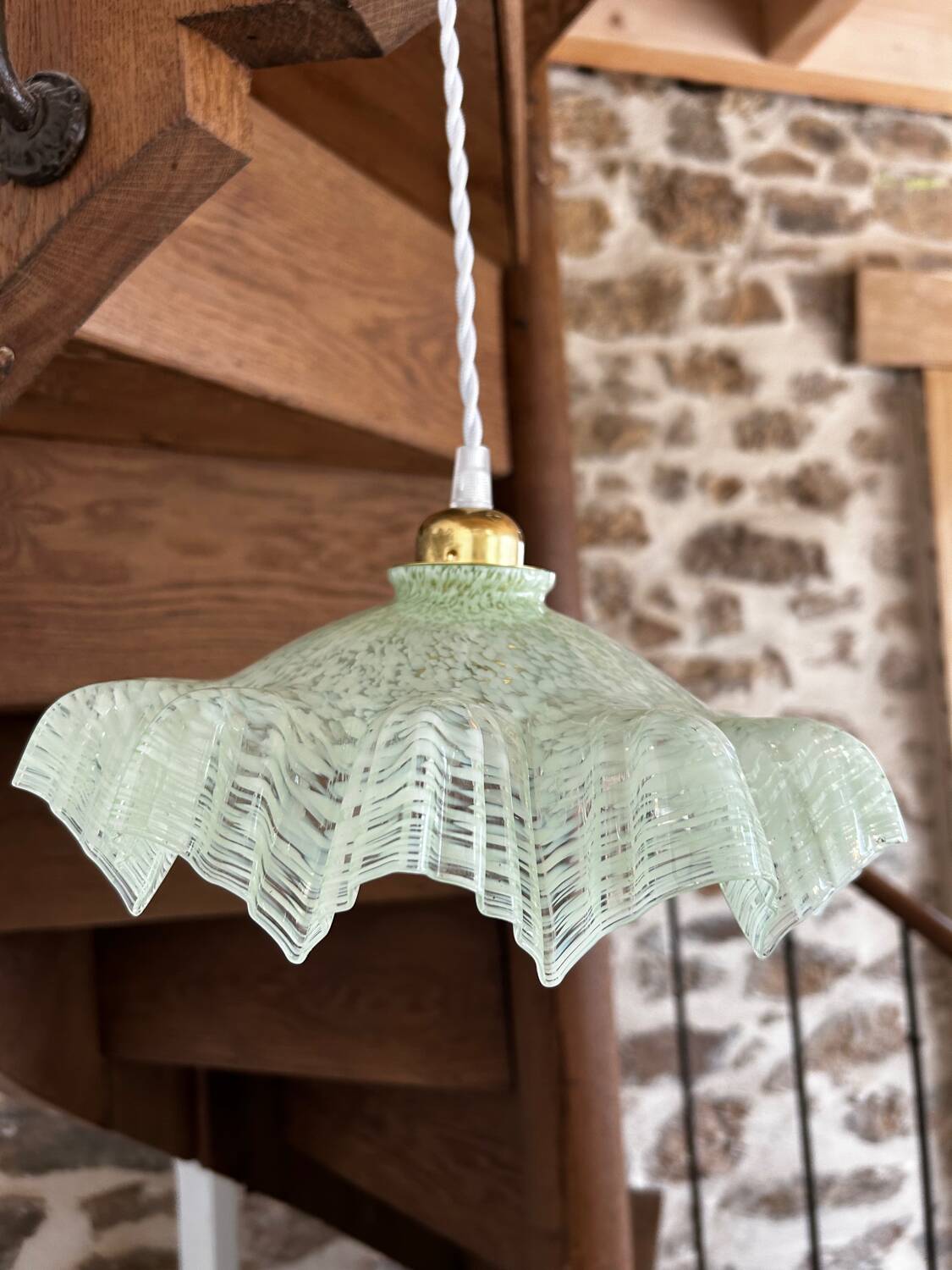 Suspension opaline vintage