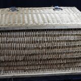 Wicker malle