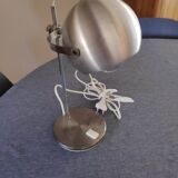 Eyeball metal articulated lamp
