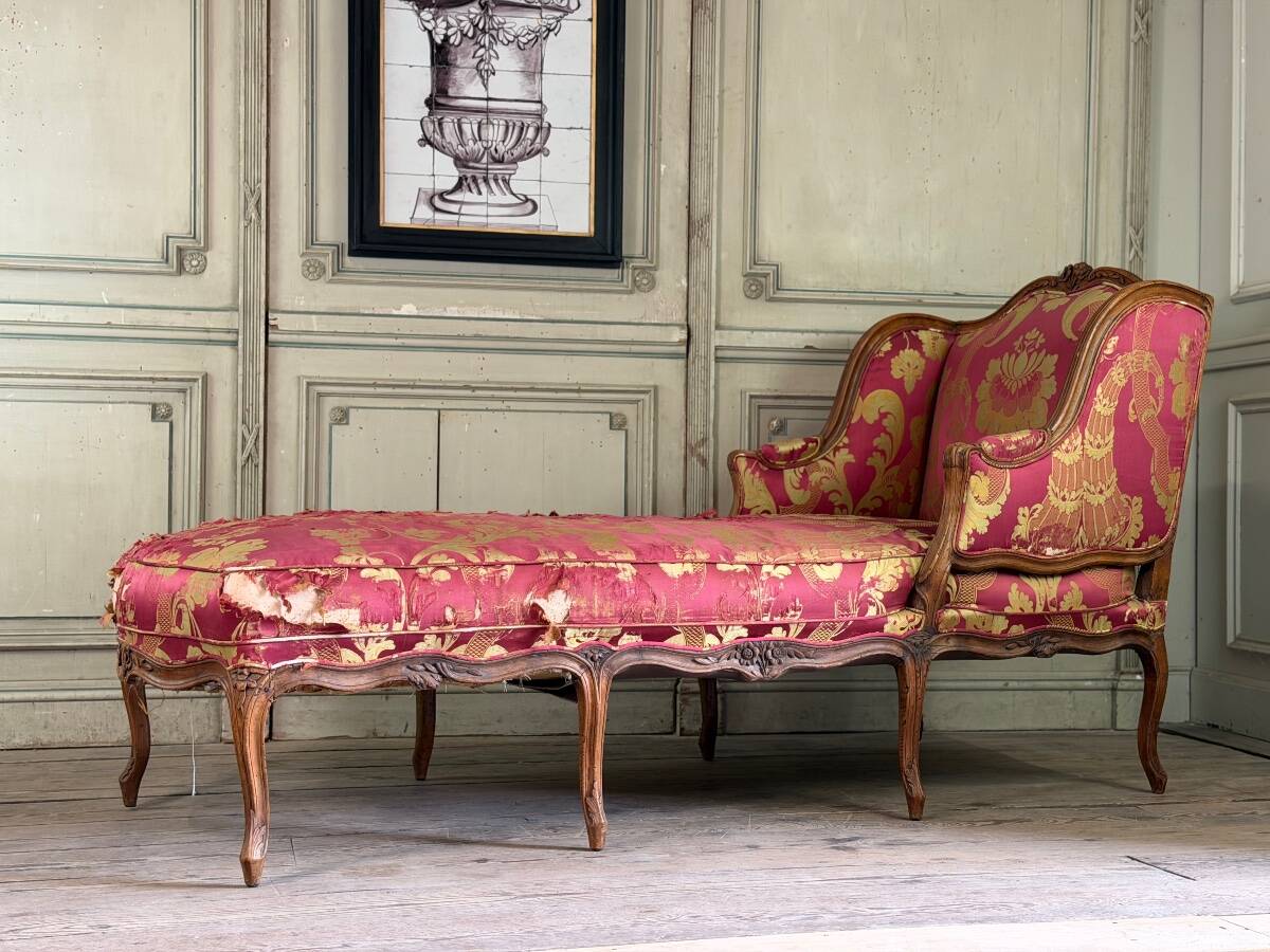 Louis XV meridian in carved wood, 18th century