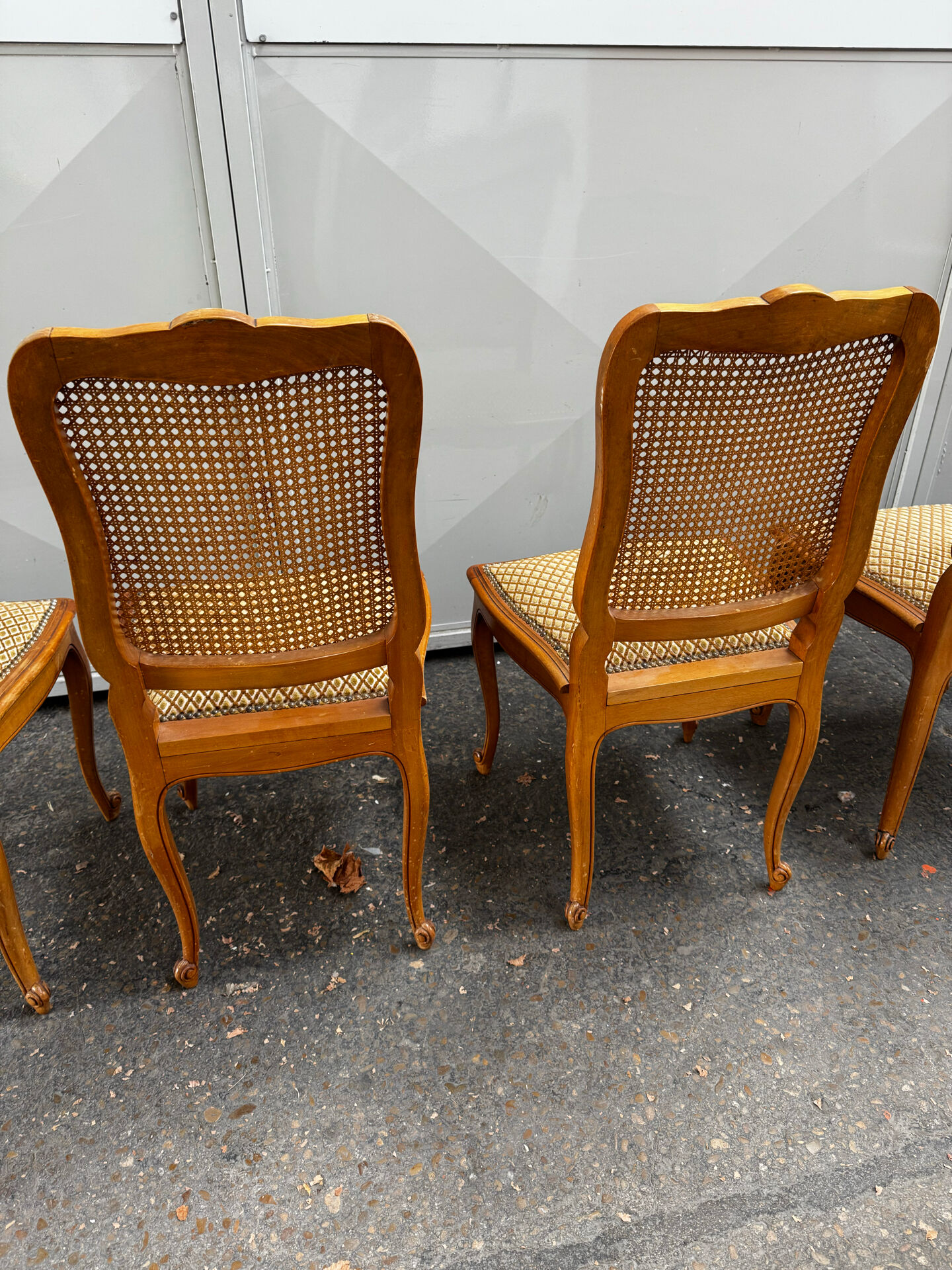 Set of 6 chairs in Louis XV style - carved wood and caning
