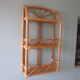 Etagere murale en rotin
