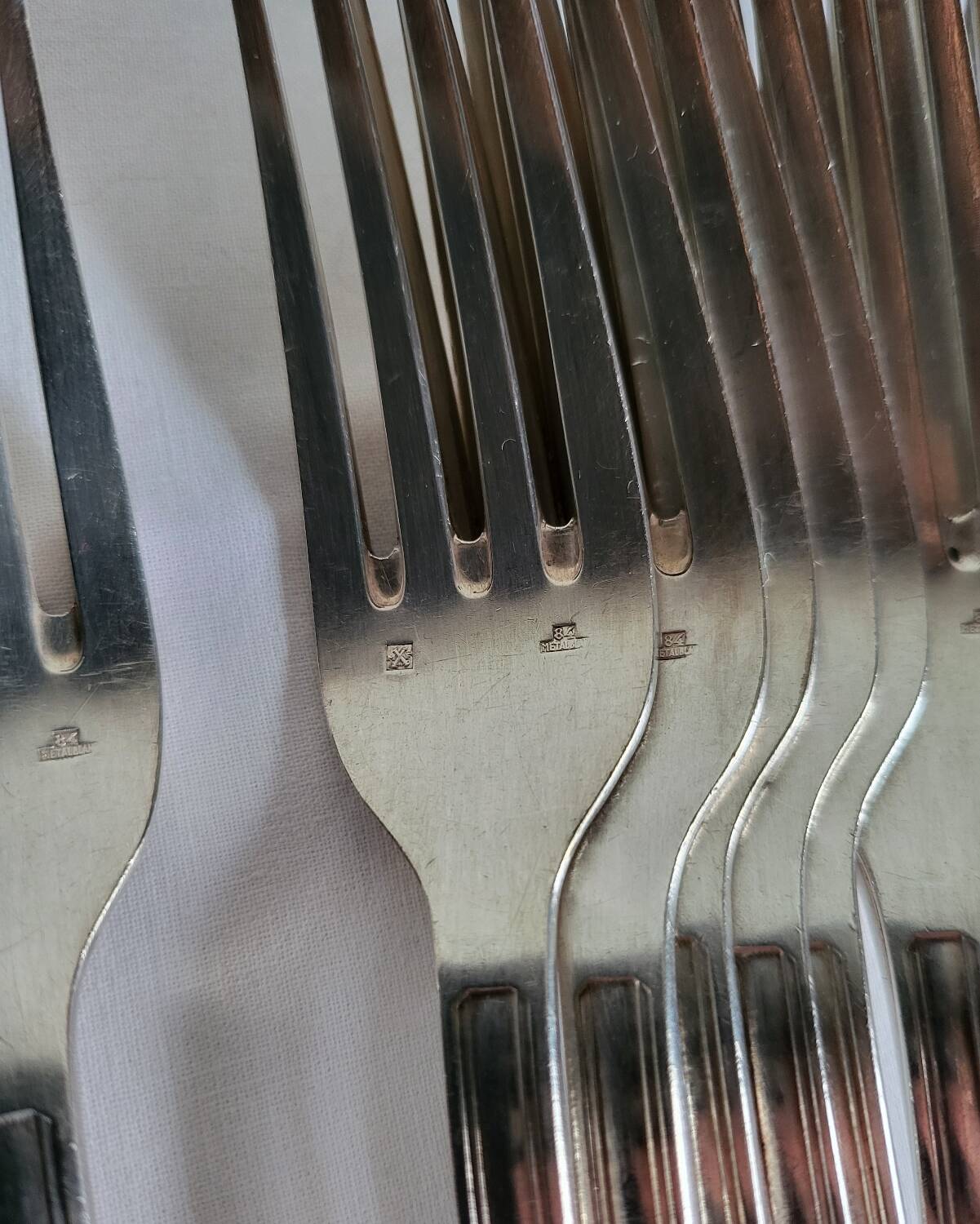 12 silver-plated table forks Manufrance