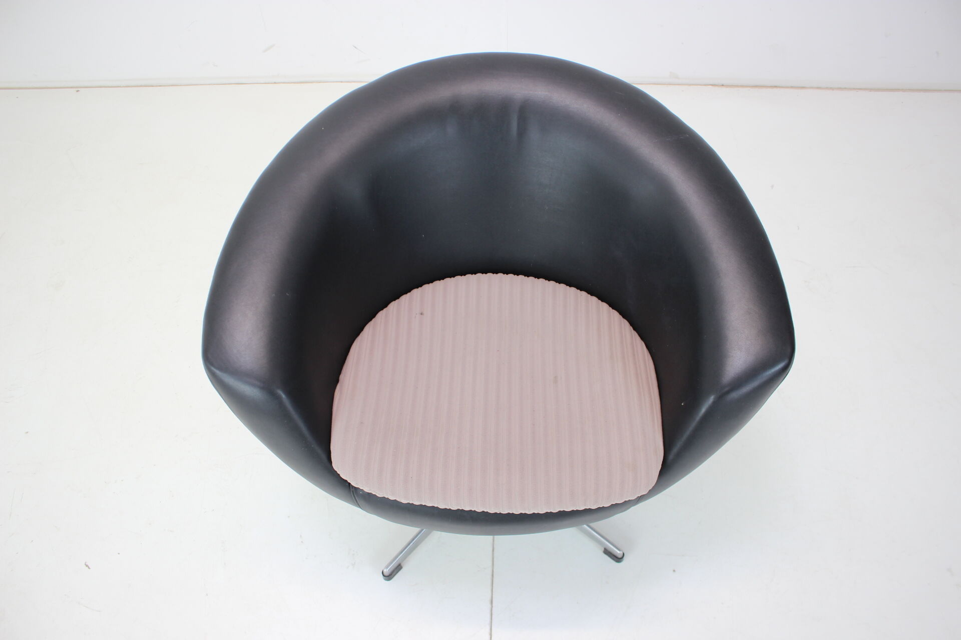 Swivel Chair, 1970s Cechoslovakia