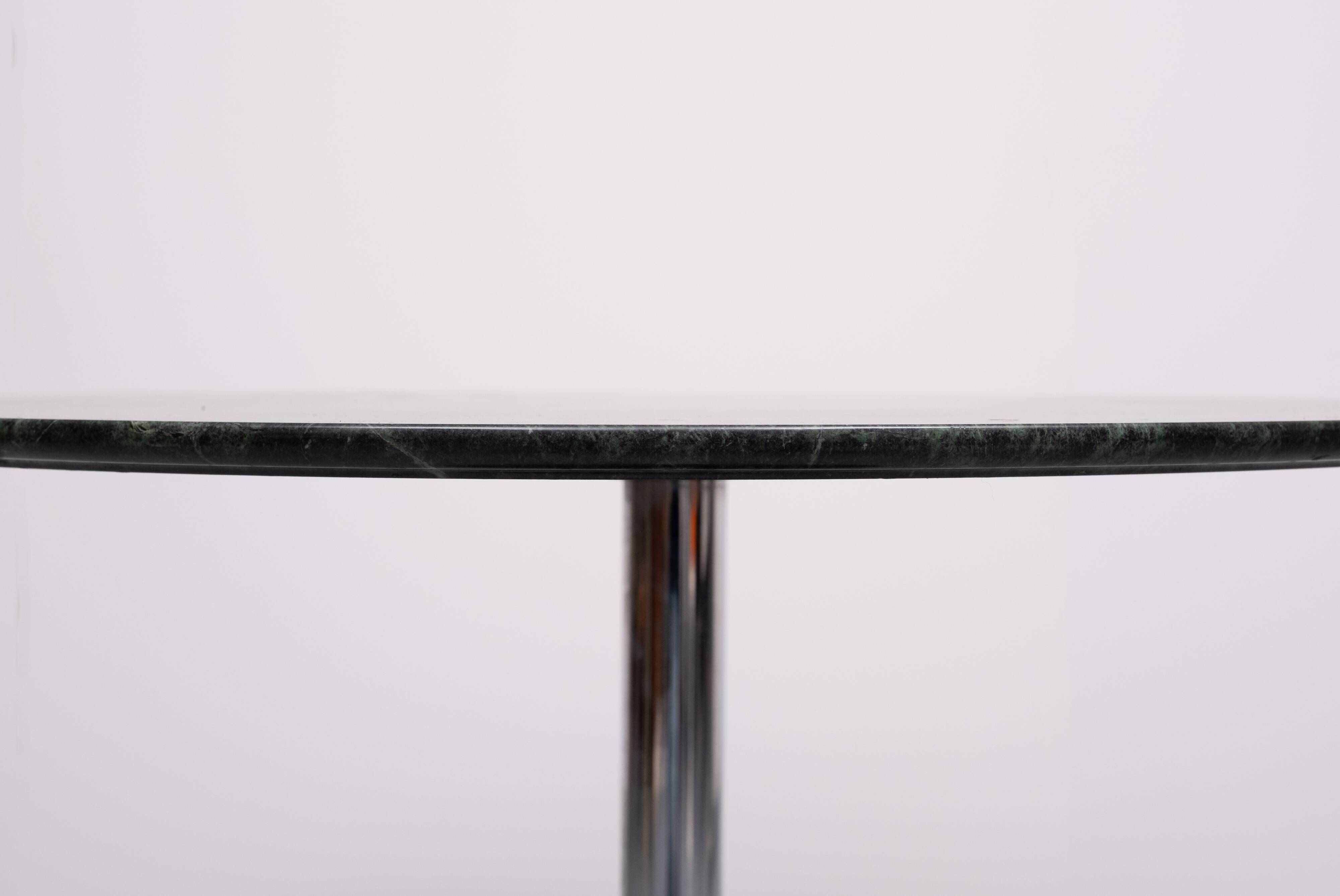 round Green Marble dining table 1980s Italy