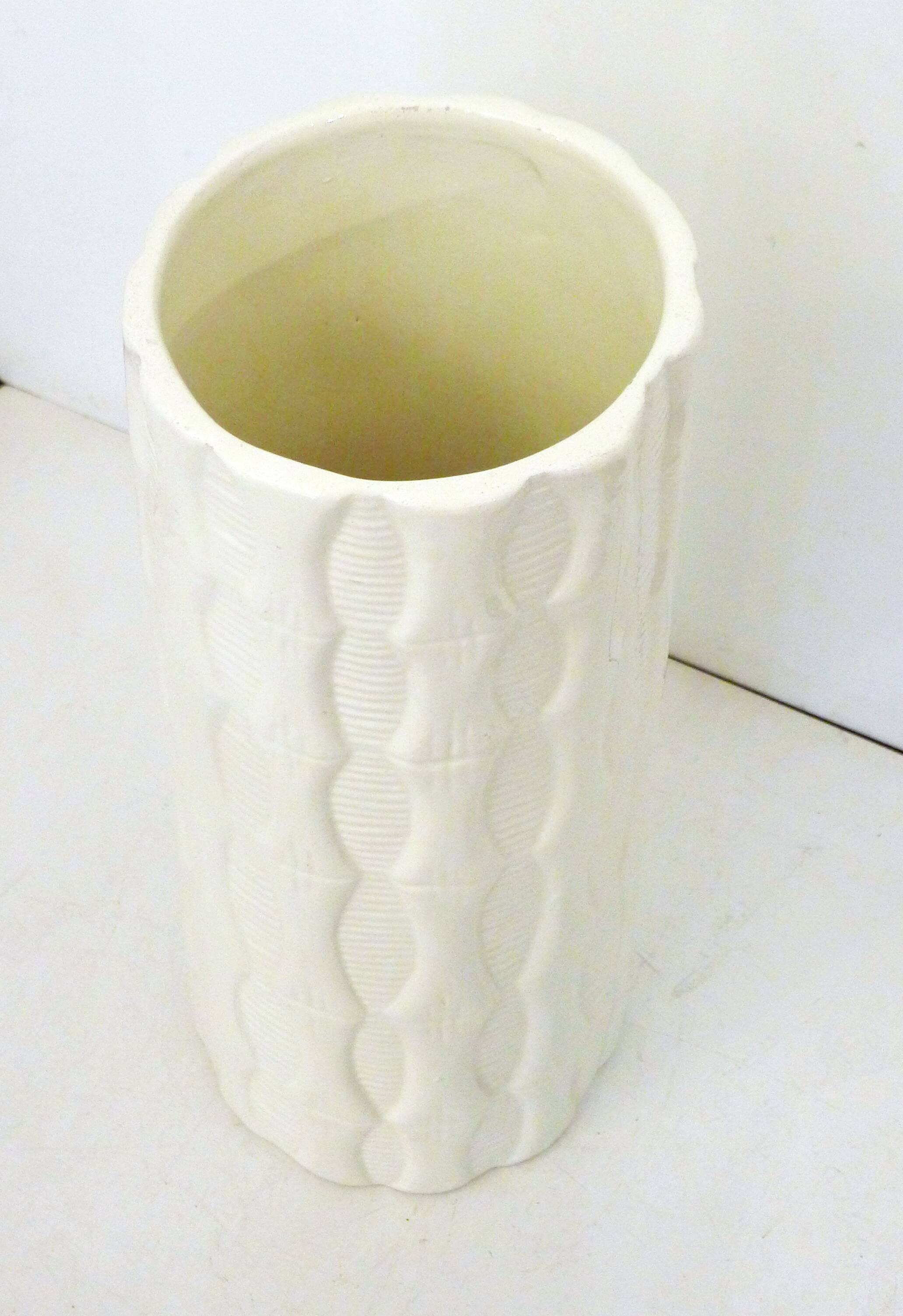 Earthenware bamboo umbrella stand