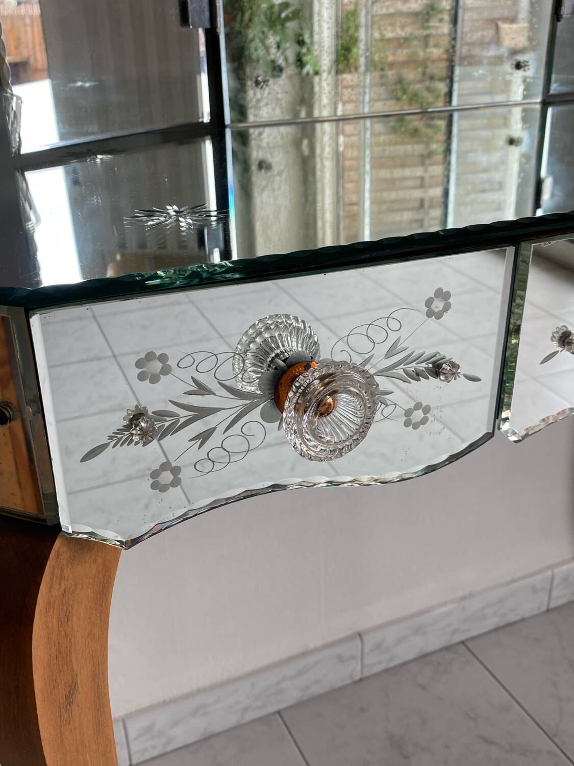 50s Venetian mirrored dressing table