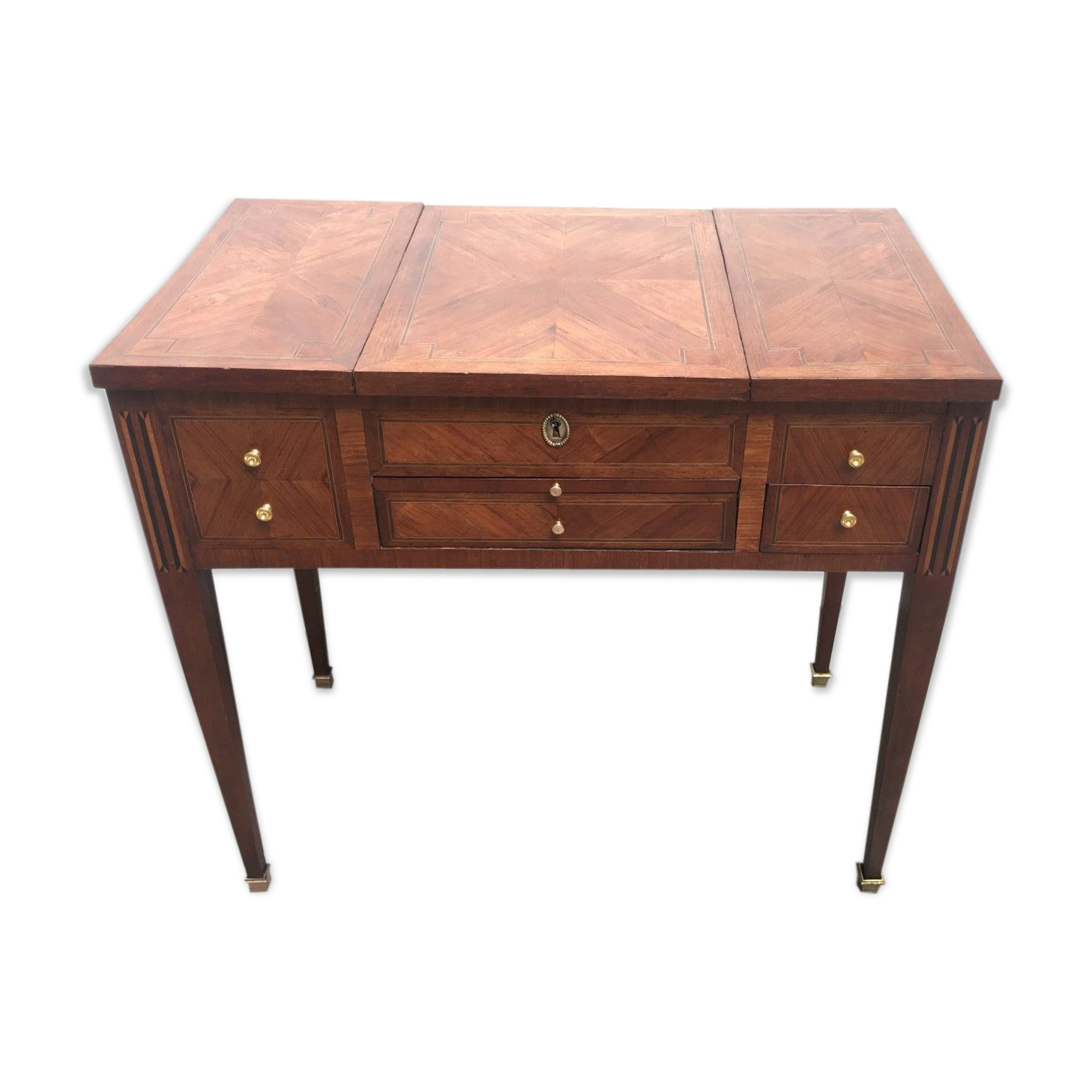 Louis XVI style powder