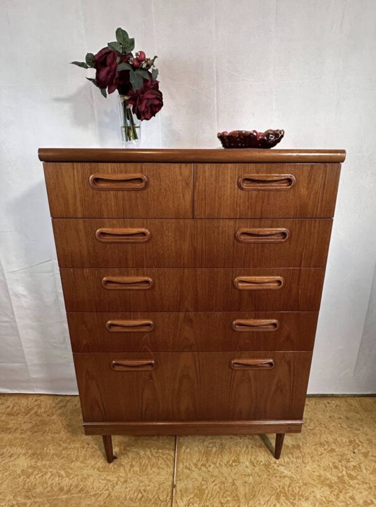 Commode large en teck rétro vintage des années 60 par GPlan.