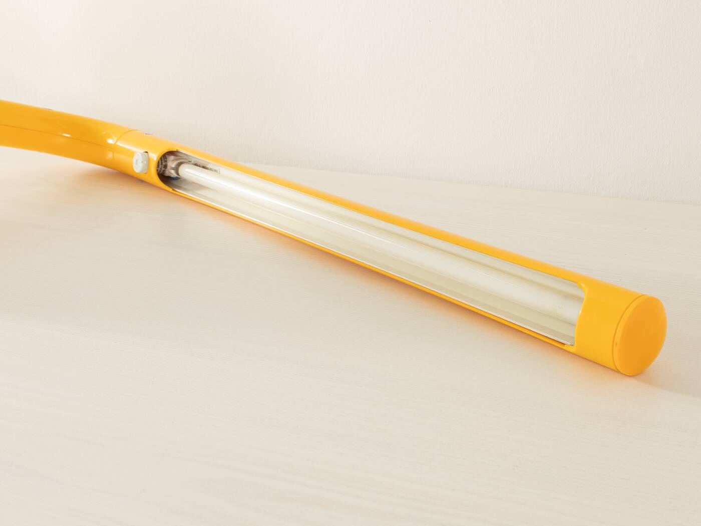 Lampe de Bureau Tube par Anders Pehrson, Ateljé Lyktan