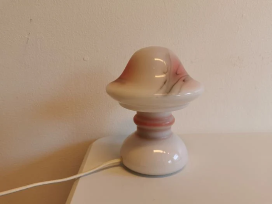 Table lamp in white opaline glass with coloured decorations