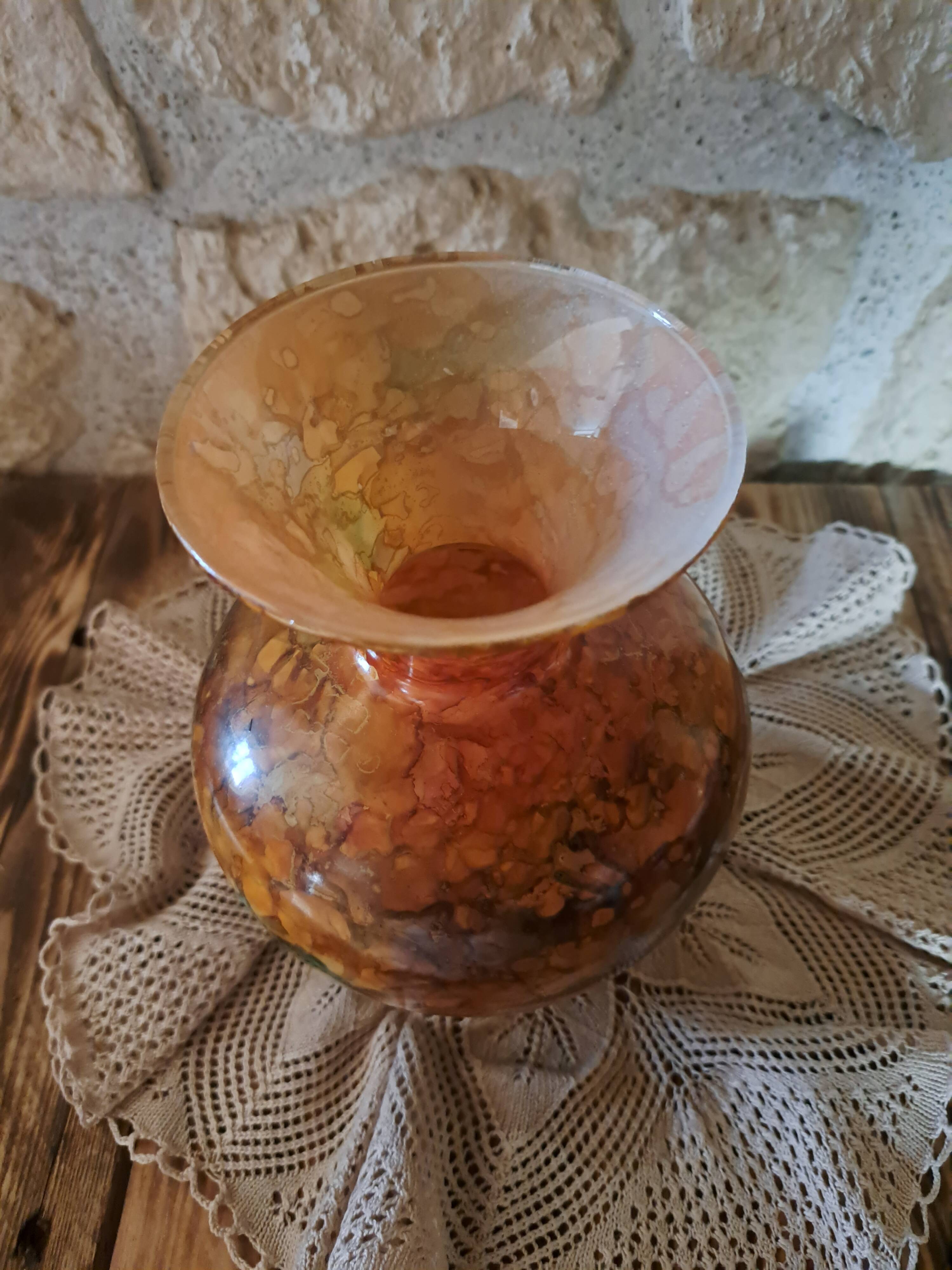 Jean Noël Bouillet vase lacquer on glass Mistigri Chapoutier