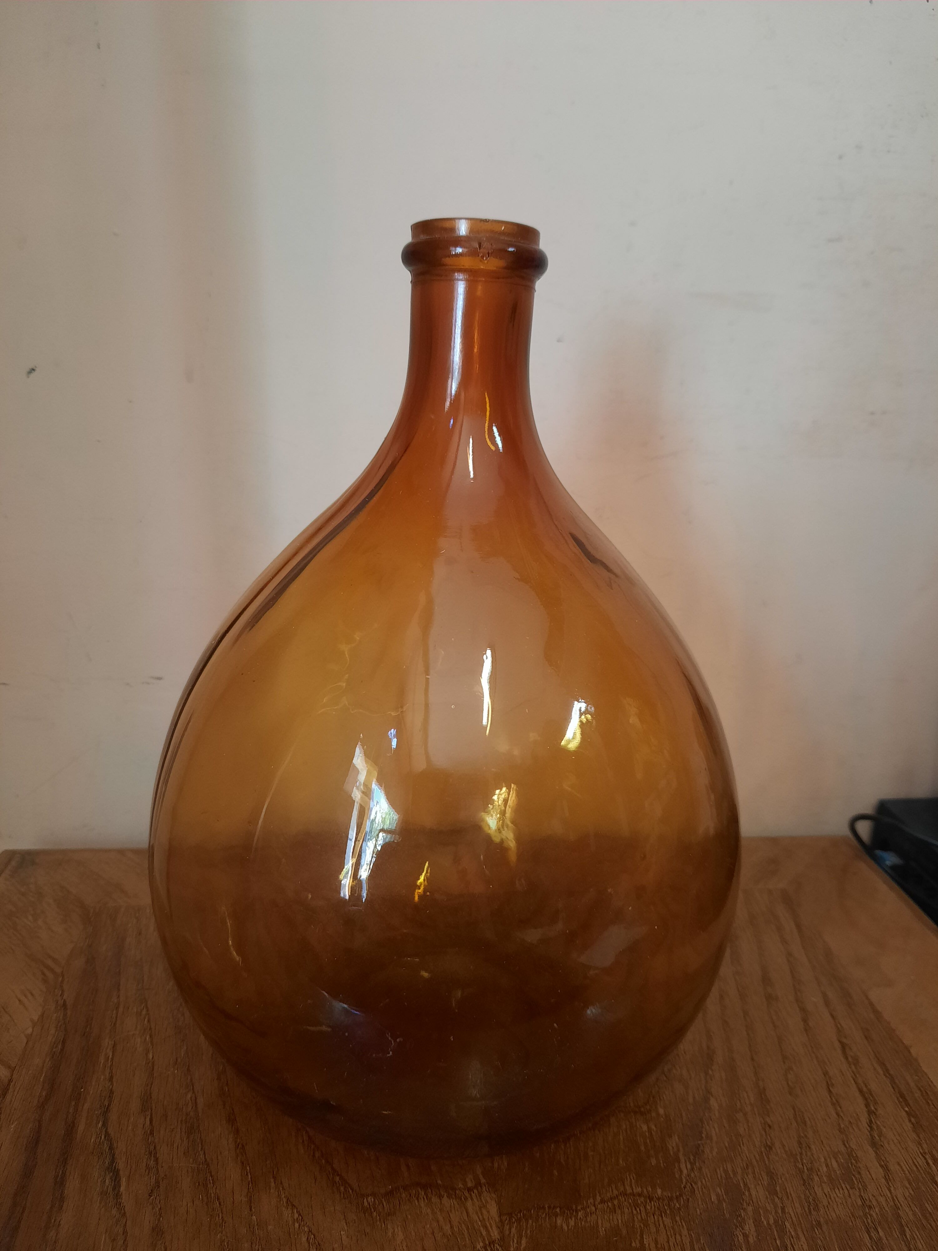 Damme - amber jeanne