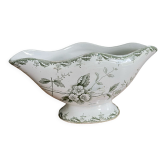 Terre de Fer model Rosette gravy boat