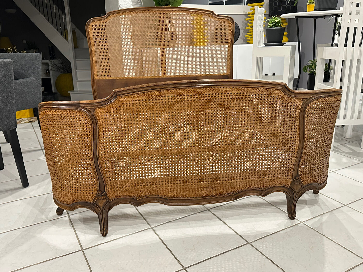 Double wicker basket in Louis XV style, 1950.