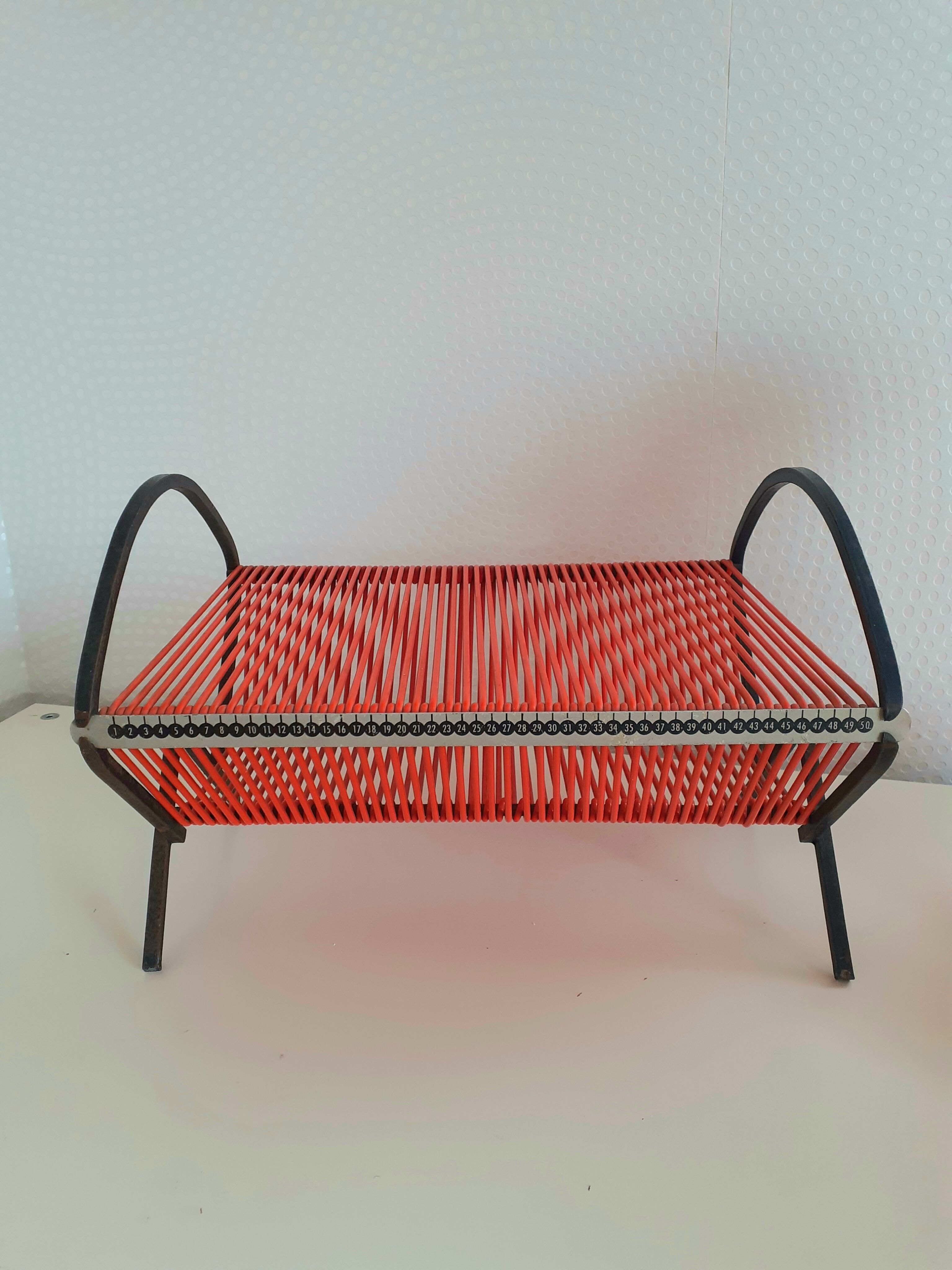 Porte vinyles scoubidou
