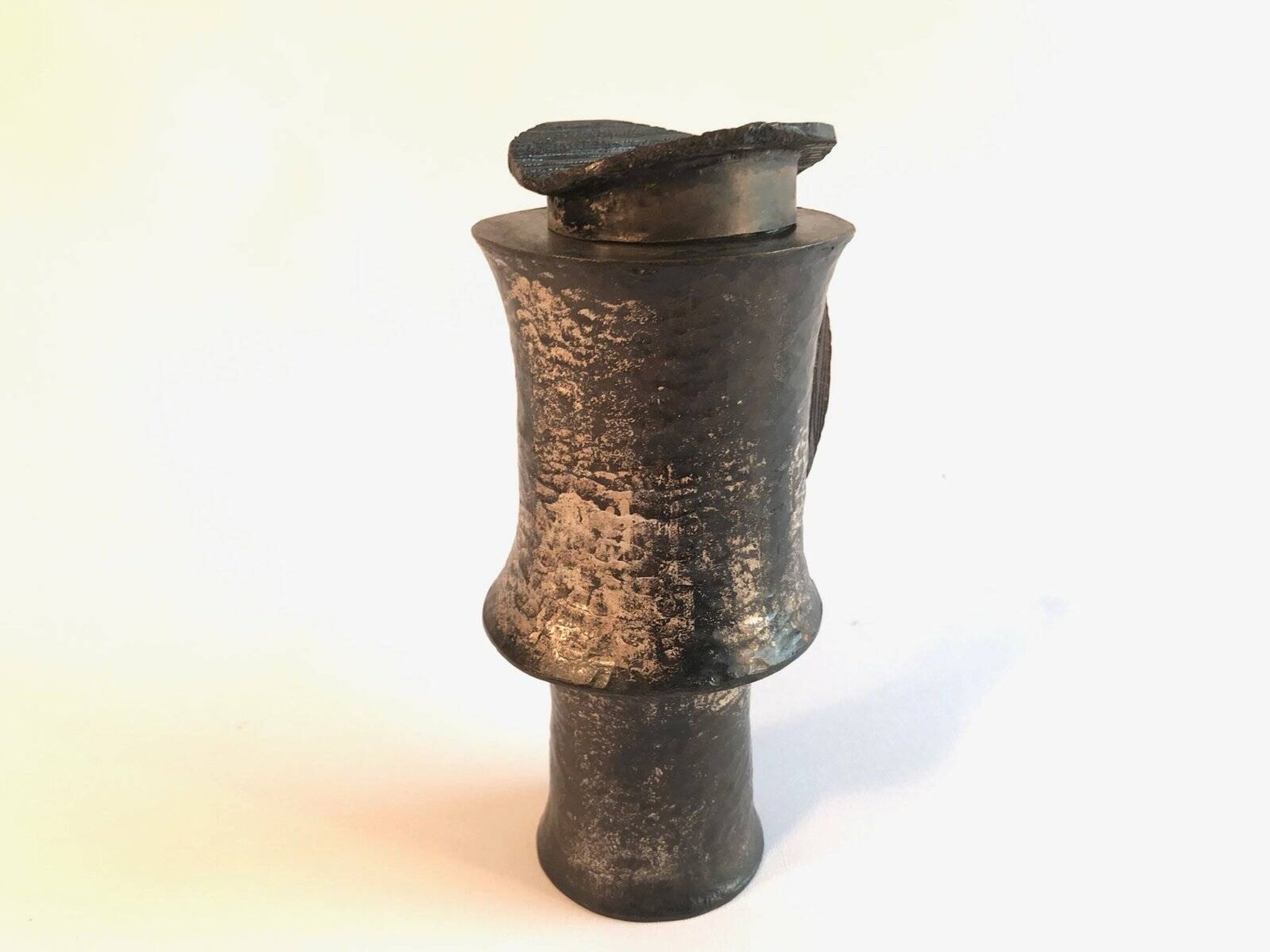 Italian brutalist lidded bronze jug by Lorenzo Burchiellaro, 1960s