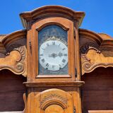 18th century - Bressan sideboard with elm burl clock
