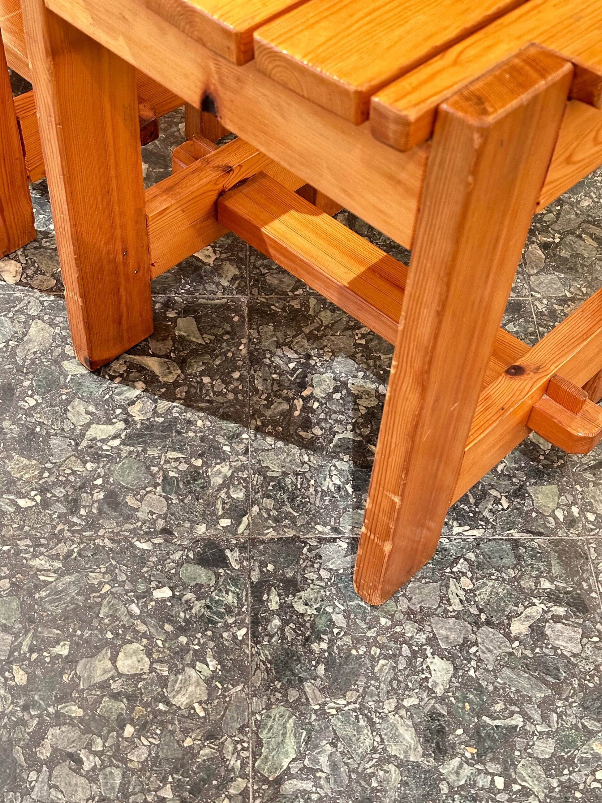 Set brutalist Swedish solid pine stools