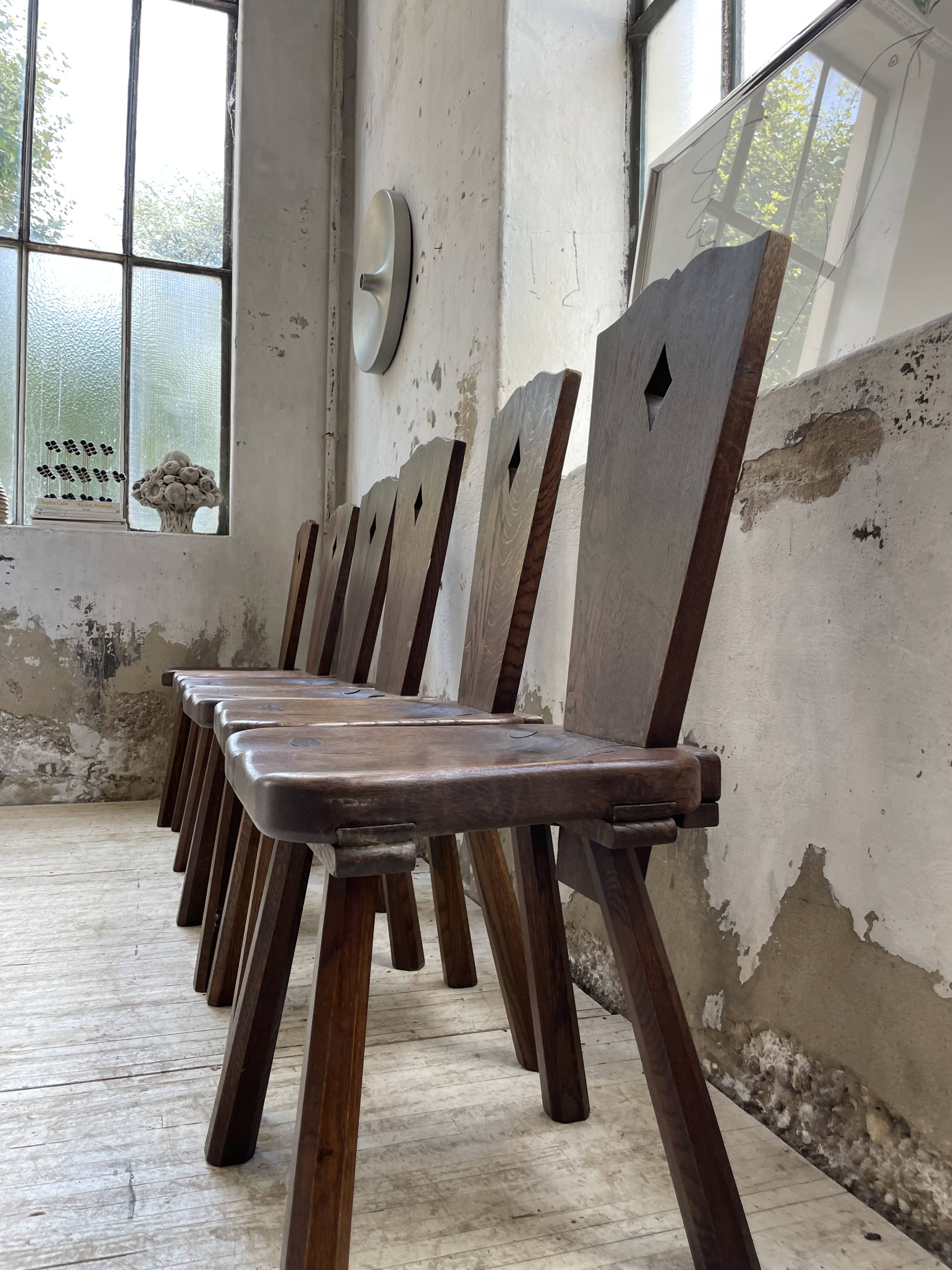 Chaises chêne massif chapo savoyarde art populaire